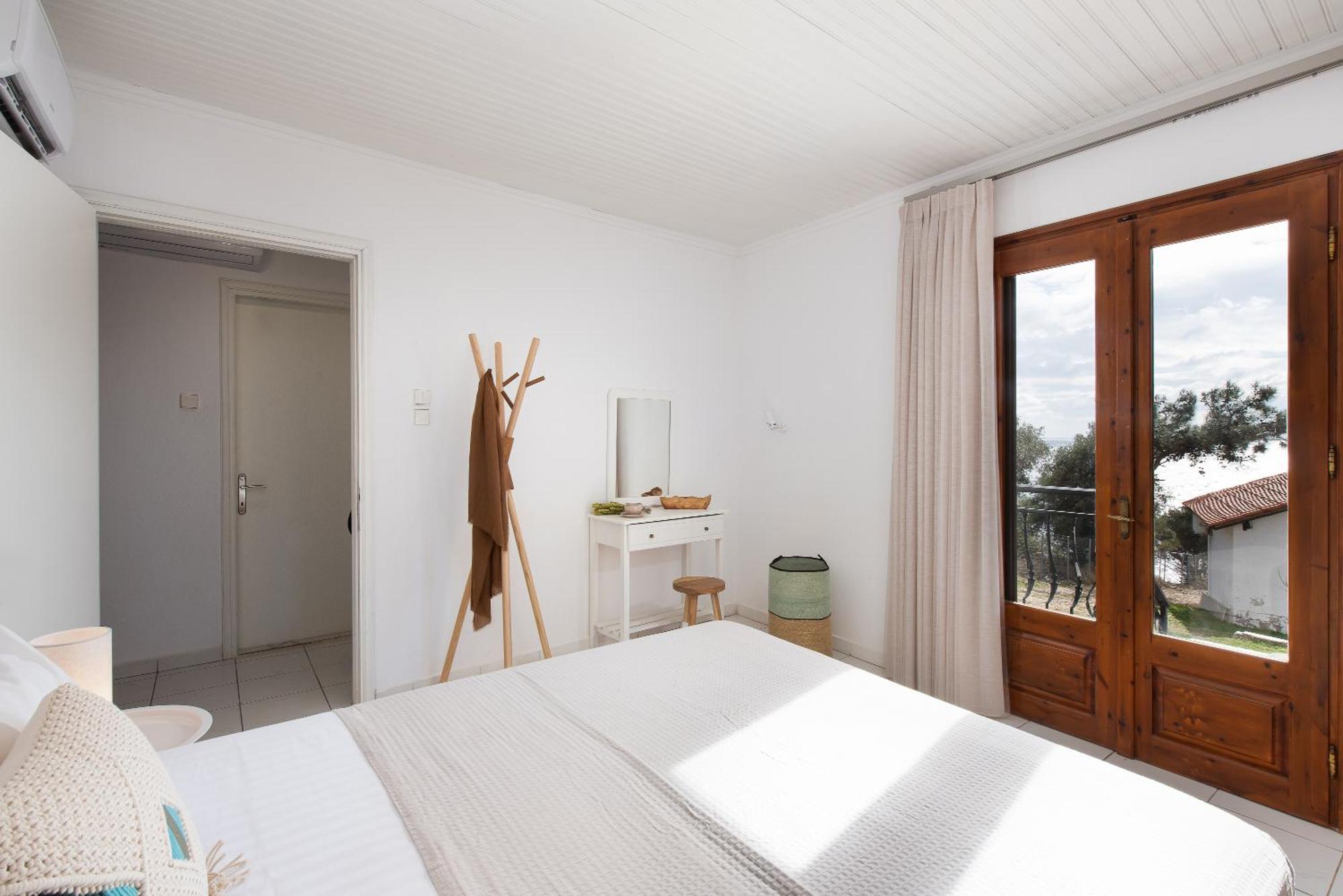 Acroterra - Easy Living Aparthotel Aliki  Ngoại thất bức ảnh