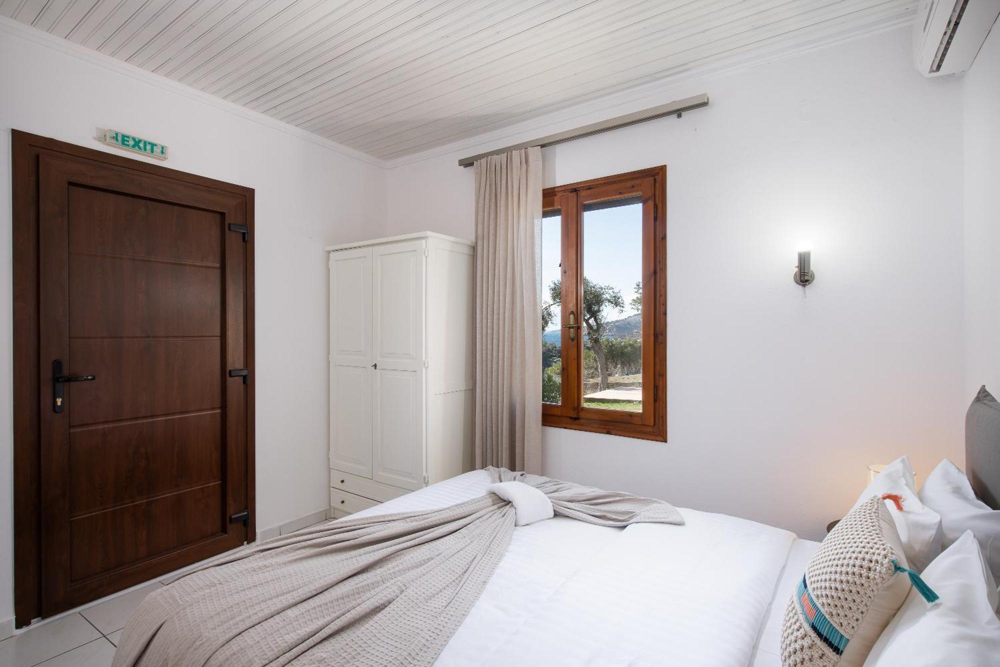 Acroterra - Easy Living Aparthotel Aliki  Ngoại thất bức ảnh