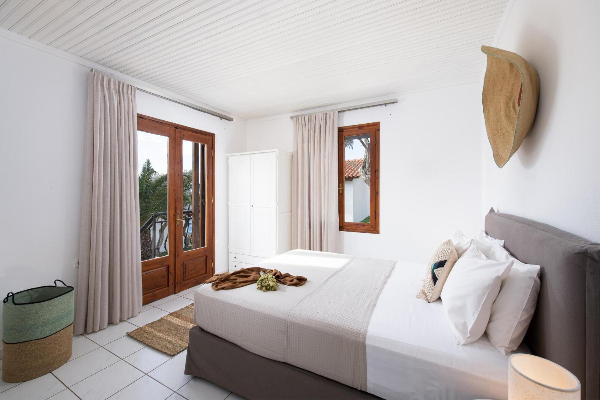 Acroterra - Easy Living Aparthotel Aliki  Ngoại thất bức ảnh