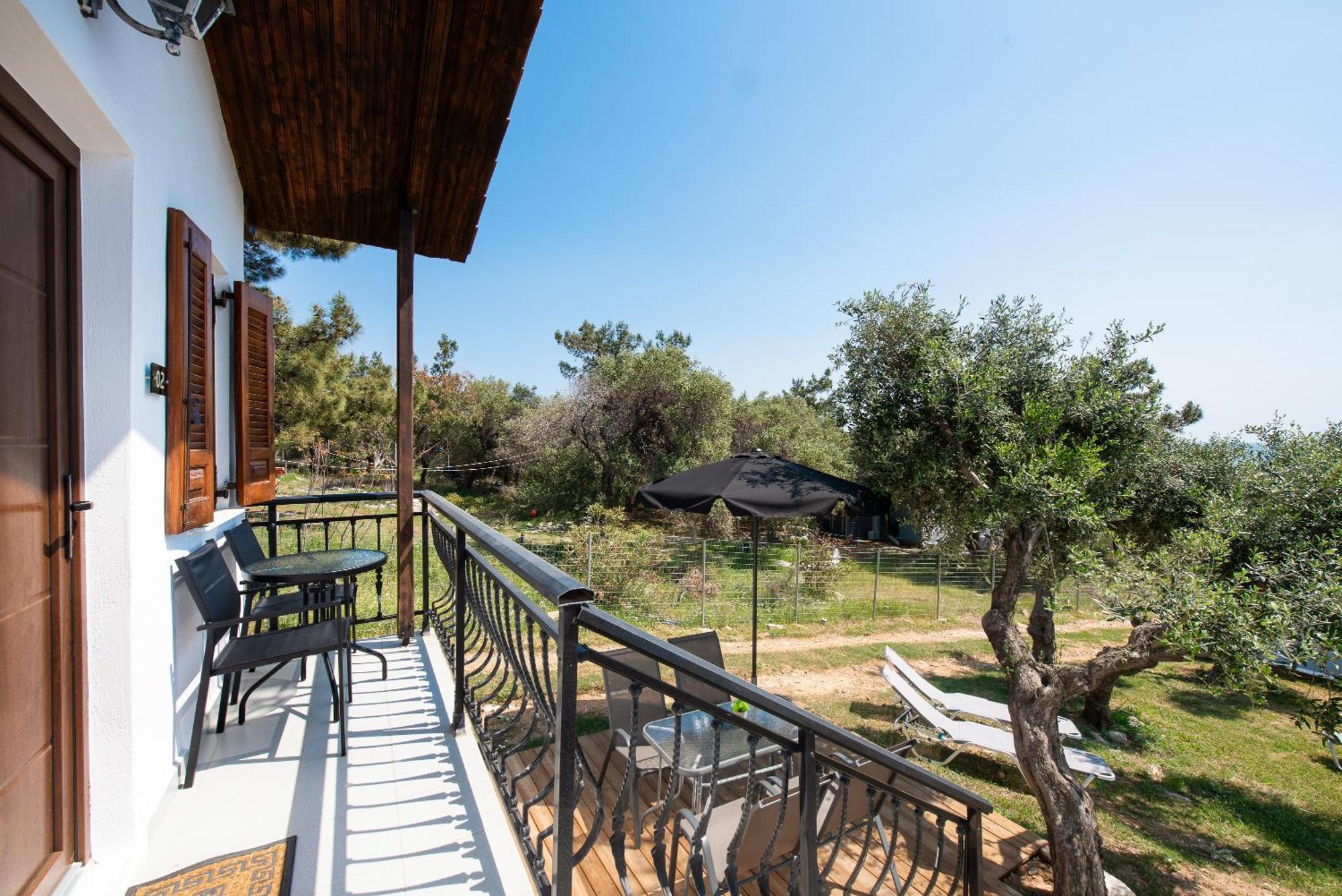 Acroterra - Easy Living Aparthotel Aliki  Ngoại thất bức ảnh
